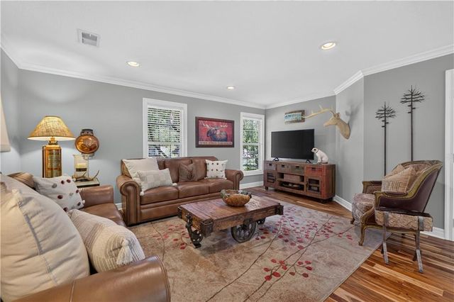 12816 Sagamore Road, Leawood, KS 66209