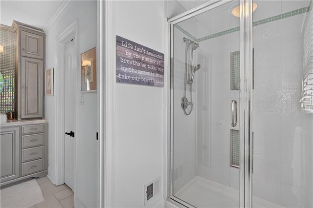 12816 Sagamore Road, Leawood, KS 66209