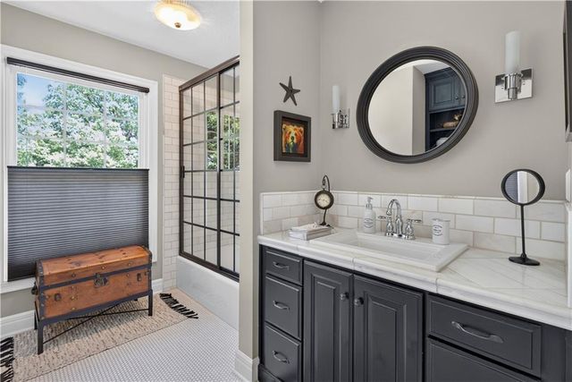12816 Sagamore Road, Leawood, KS 66209