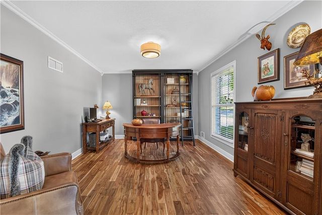 12816 Sagamore Road, Leawood, KS 66209