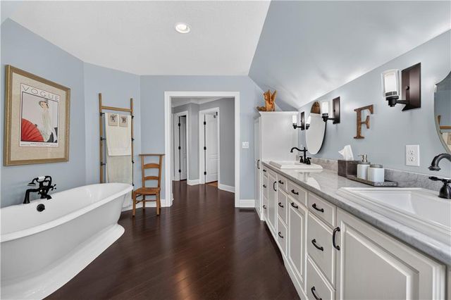 12816 Sagamore Road, Leawood, KS 66209