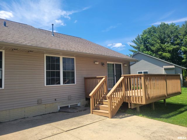 618 MICKEL Parkway, Washington, IL 61571