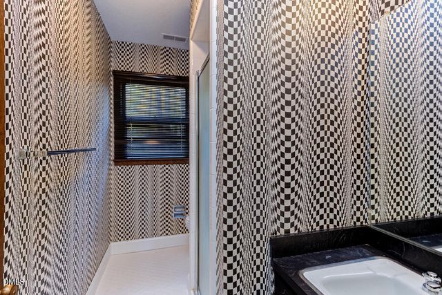 2428 Sedgefield Drive, Chapel Hill, NC 27514