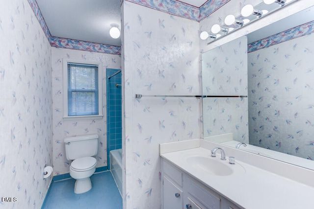 2428 Sedgefield Drive, Chapel Hill, NC 27514