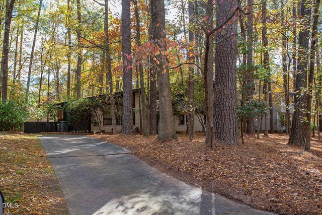 2428 Sedgefield Drive, Chapel Hill, NC 27514