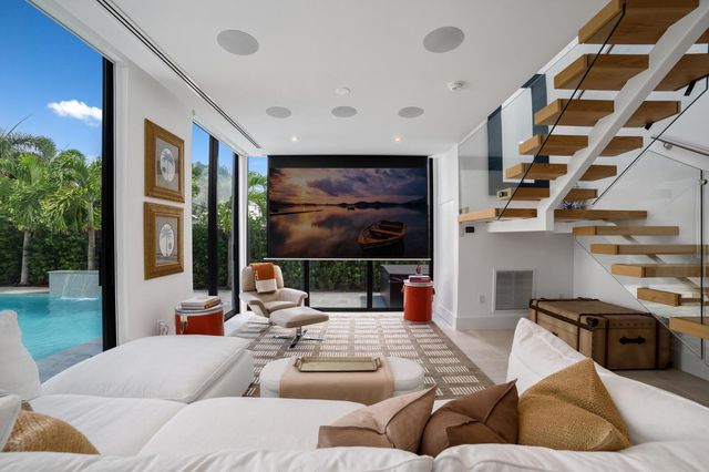 4444 Washington Road, Palm Beach, FL 33480