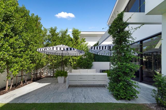 4444 Washington Road, Palm Beach, FL 33480