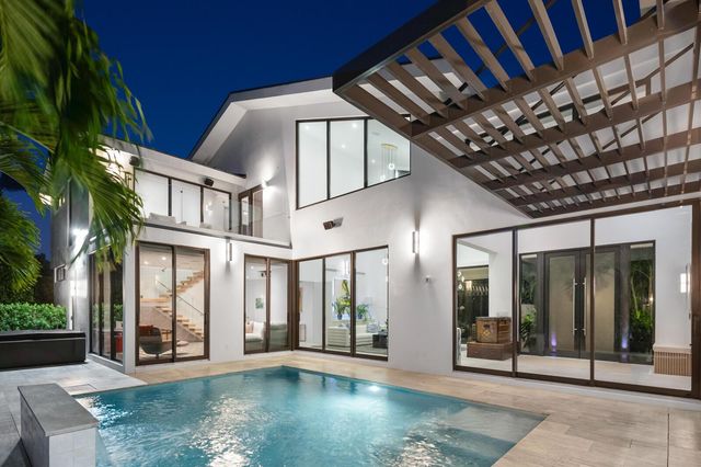 4444 Washington Road, Palm Beach, FL 33480