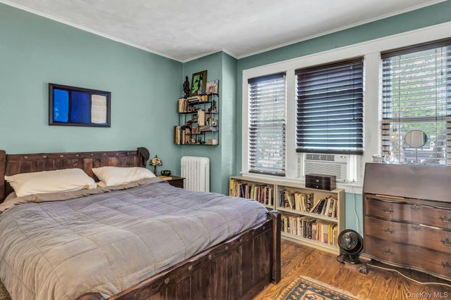 8919 69th Avenue, Forest Hills, NY 11375