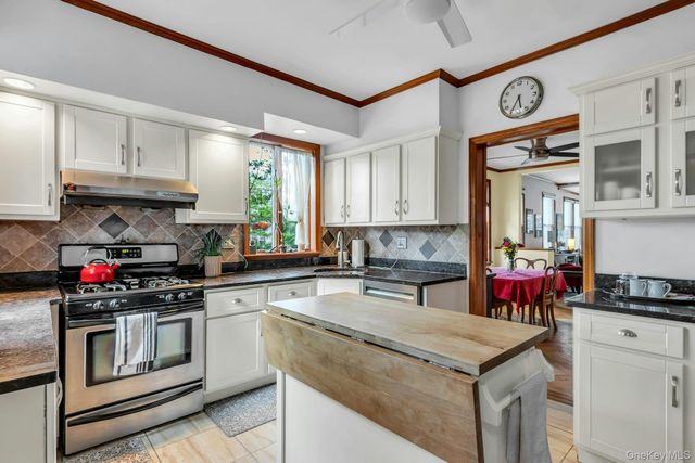 8919 69th Avenue, Forest Hills, NY 11375