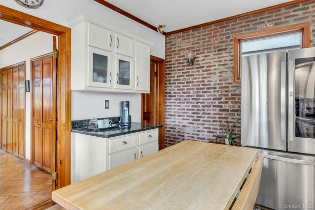 8919 69th Avenue, Forest Hills, NY 11375