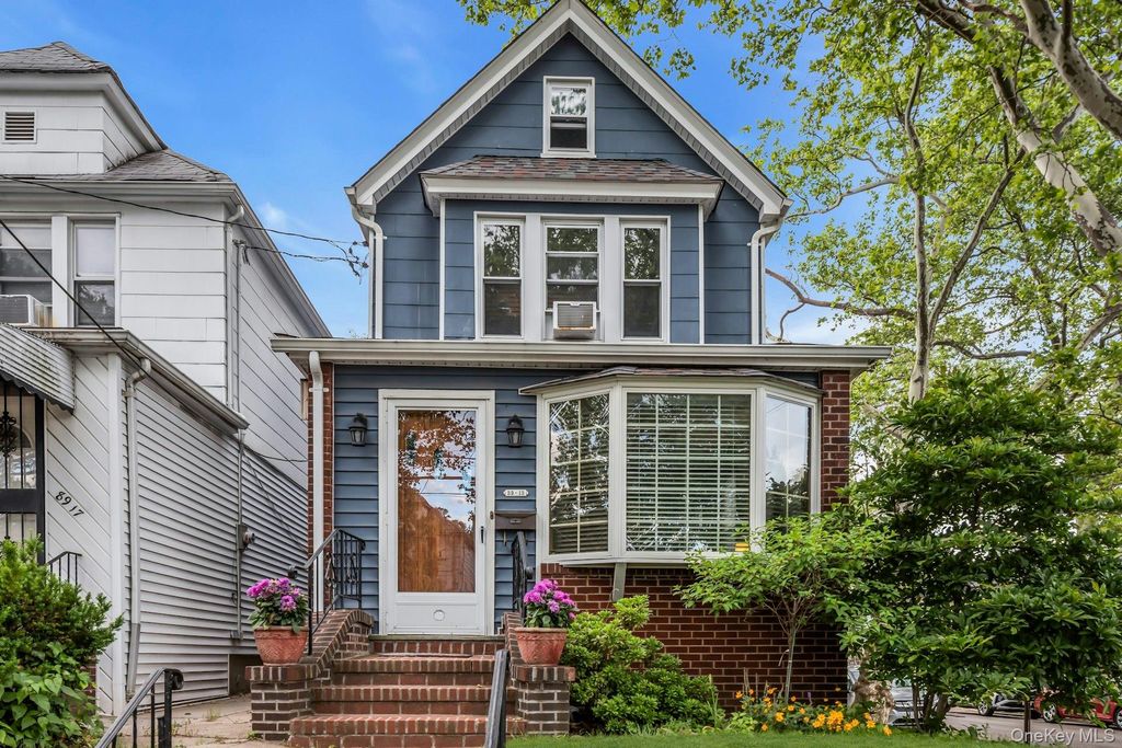 8919 69th Avenue, Forest Hills, NY 11375