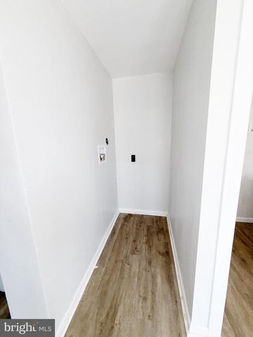 434 W 3RD ST, Mount Carmel, PA 17851