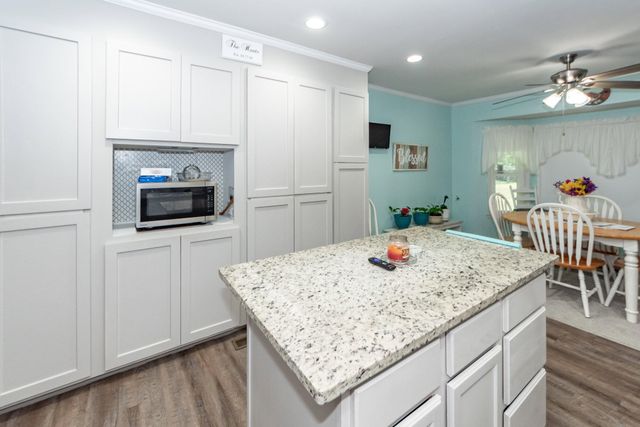 113 Tunnel Road, Summerville, SC 29483