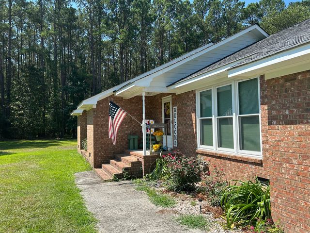 113 Tunnel Road, Summerville, SC 29483