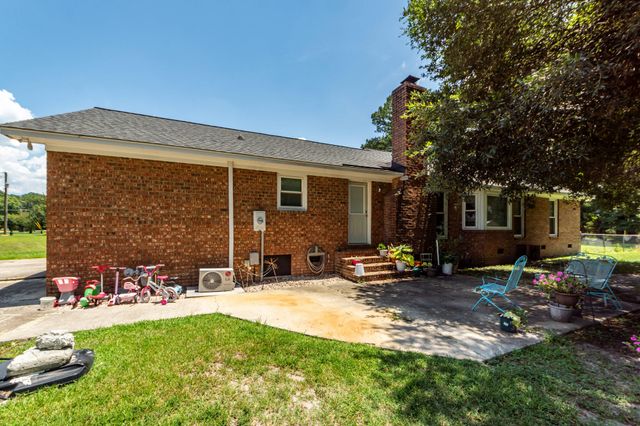 113 Tunnel Road, Summerville, SC 29483