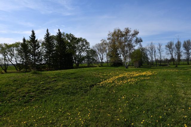 17976 120th Avenue NE, Thief River Falls, MN 56701