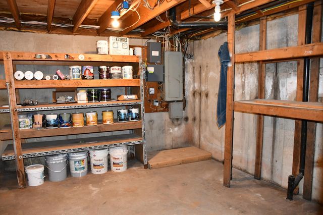 17976 120th Avenue NE, Thief River Falls, MN 56701