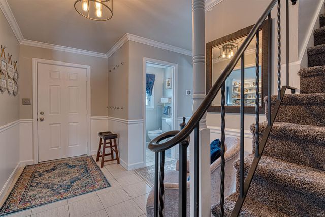 5822 Hamilton Drive, Evansville, IN 47711