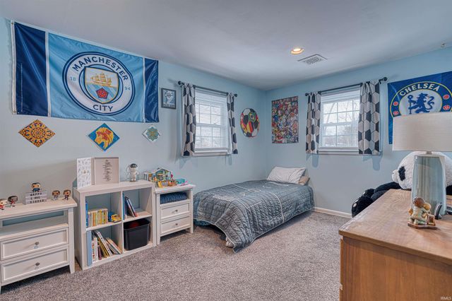 5822 Hamilton Drive, Evansville, IN 47711