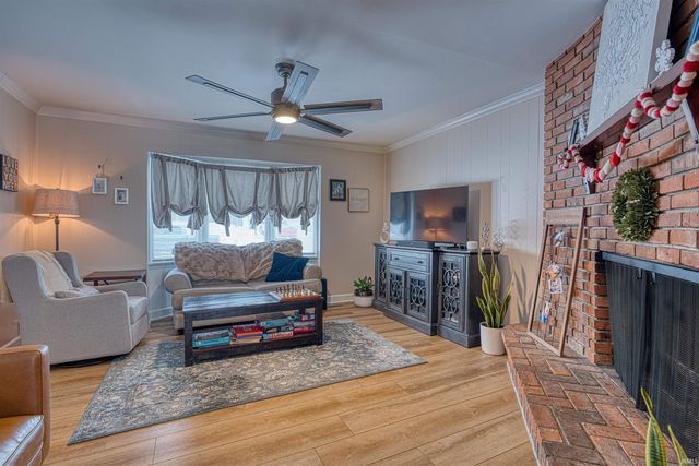 5822 Hamilton Drive, Evansville, IN 47711