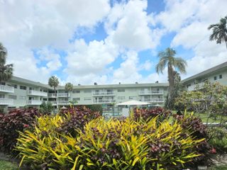4200 NW 3rd Court Apt 313, Plantation, FL 33317