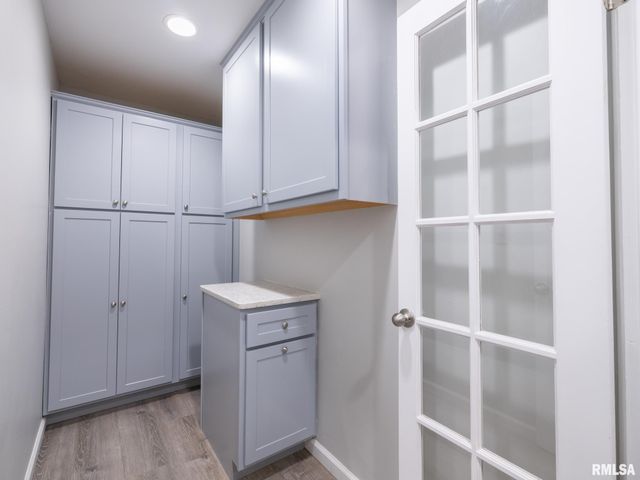 5517 N RENWOOD Avenue, Peoria, IL 61614