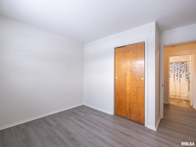 5517 N RENWOOD Avenue, Peoria, IL 61614