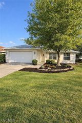 1518 Senior CT, Lehigh Acres, FL 33971