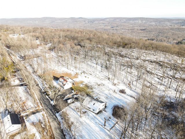 50 Continental Road, Warwick, NY 10990