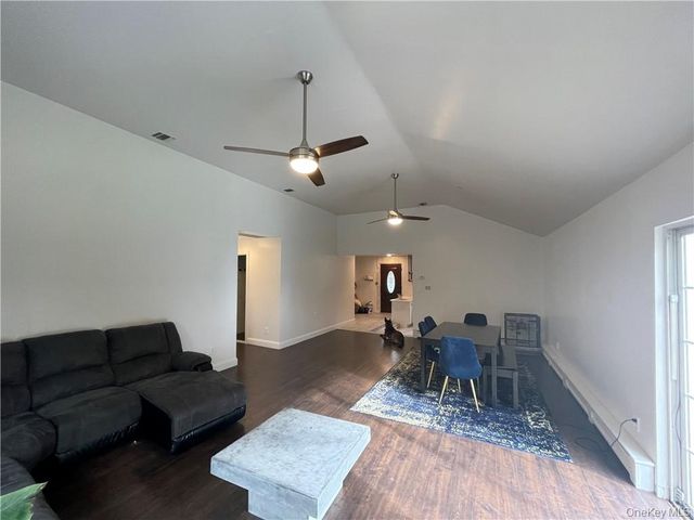 50 Continental Road, Warwick, NY 10990