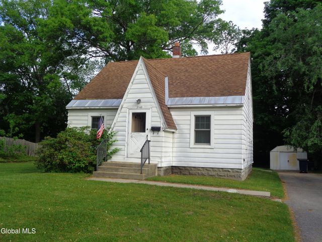 2145 Robinwood Avenue, Rotterdam, NY 12306