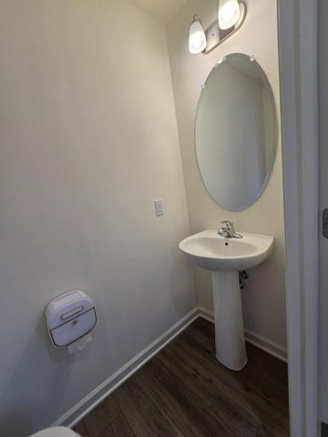 12 PITCH PINE CT, Bunker Hill, WV 25413