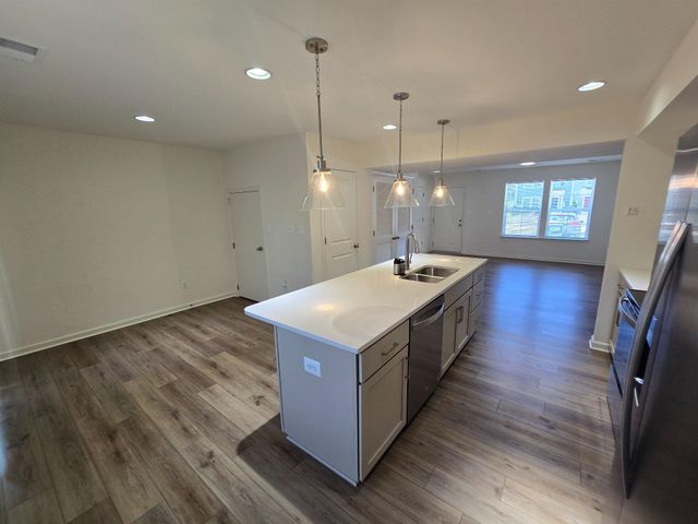 12 PITCH PINE CT, Bunker Hill, WV 25413
