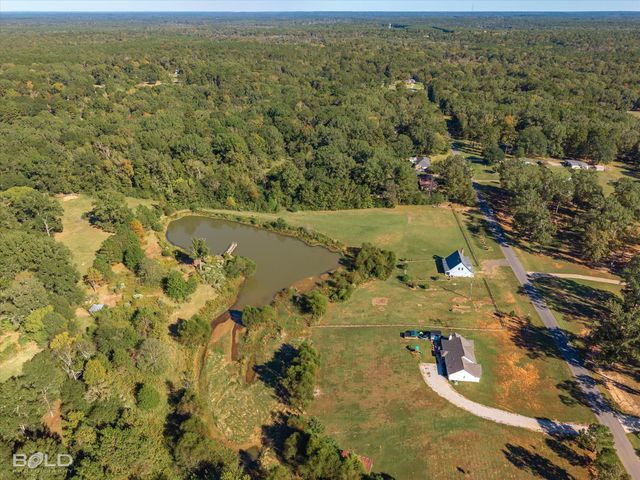 8868 Springridge Drive, Keithville, LA 71047