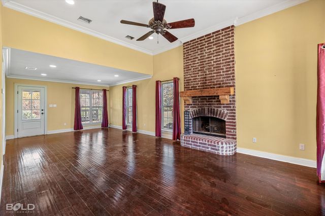 8868 Springridge Drive, Keithville, LA 71047