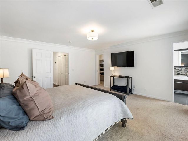 702 Brandywine Circle, Atlanta, GA 30350