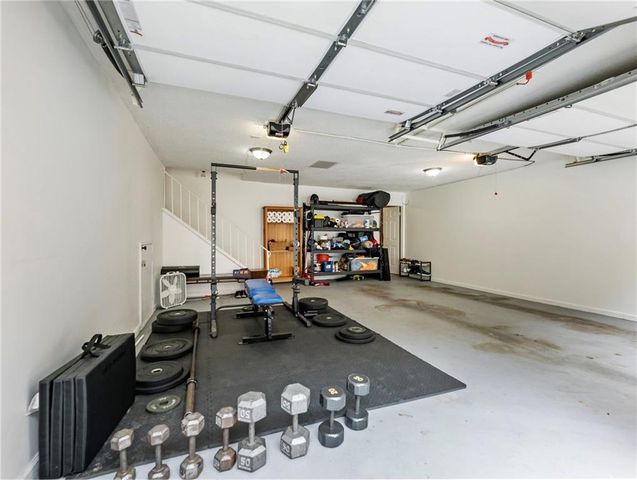 702 Brandywine Circle, Atlanta, GA 30350