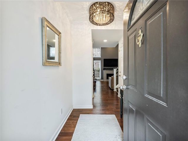 702 Brandywine Circle, Atlanta, GA 30350