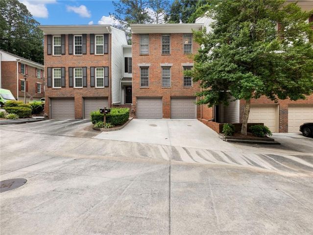 702 Brandywine Circle, Atlanta, GA 30350