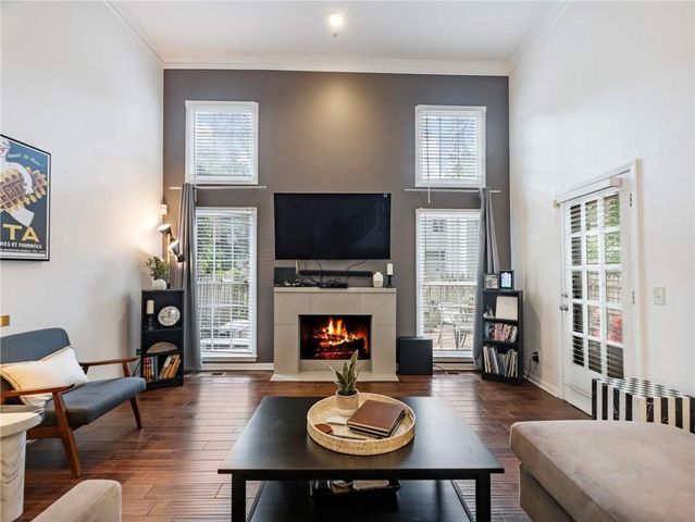 702 Brandywine Circle, Atlanta, GA 30350