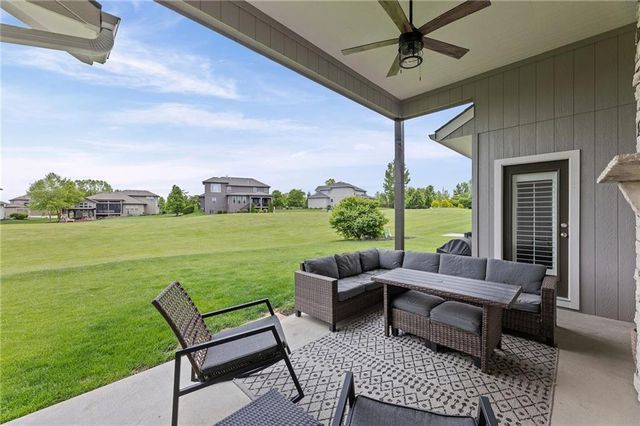 7019 Apache Drive, Shawnee, KS 66226