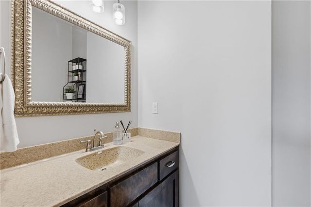 7019 Apache Drive, Shawnee, KS 66226