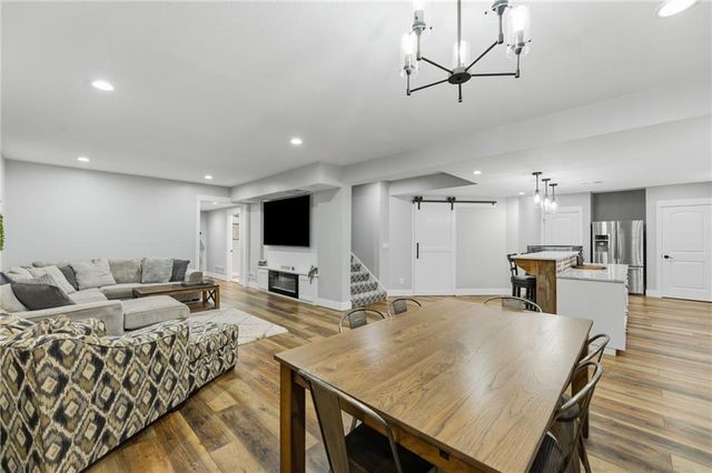 7019 Apache Drive, Shawnee, KS 66226