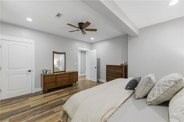 7019 Apache Drive, Shawnee, KS 66226