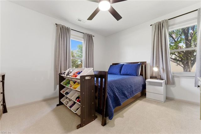 111 Brookdale CT, Moyock, NC 27958