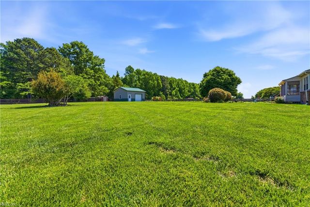 111 Brookdale CT, Moyock, NC 27958