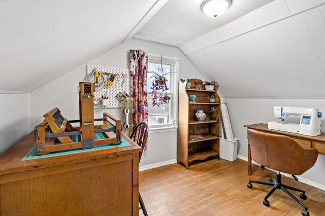 752 Hoyt Avenue W, Saint Paul, MN 55117