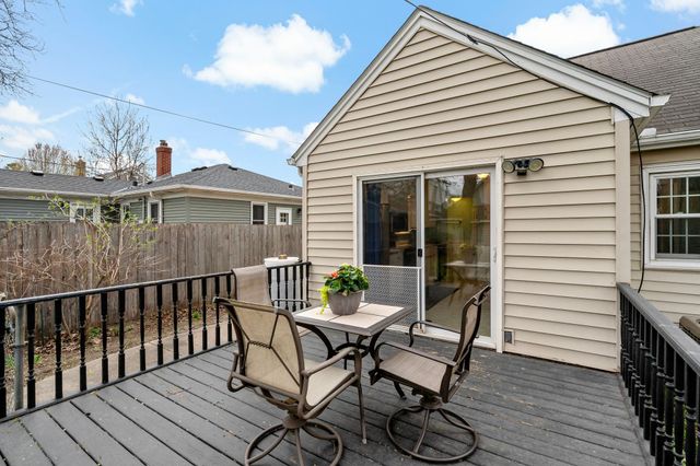 752 Hoyt Avenue W, Saint Paul, MN 55117