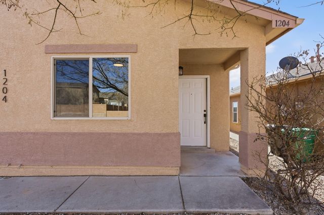 1204 Desert Paintbrush Loop NE, Rio Rancho, NM 87144